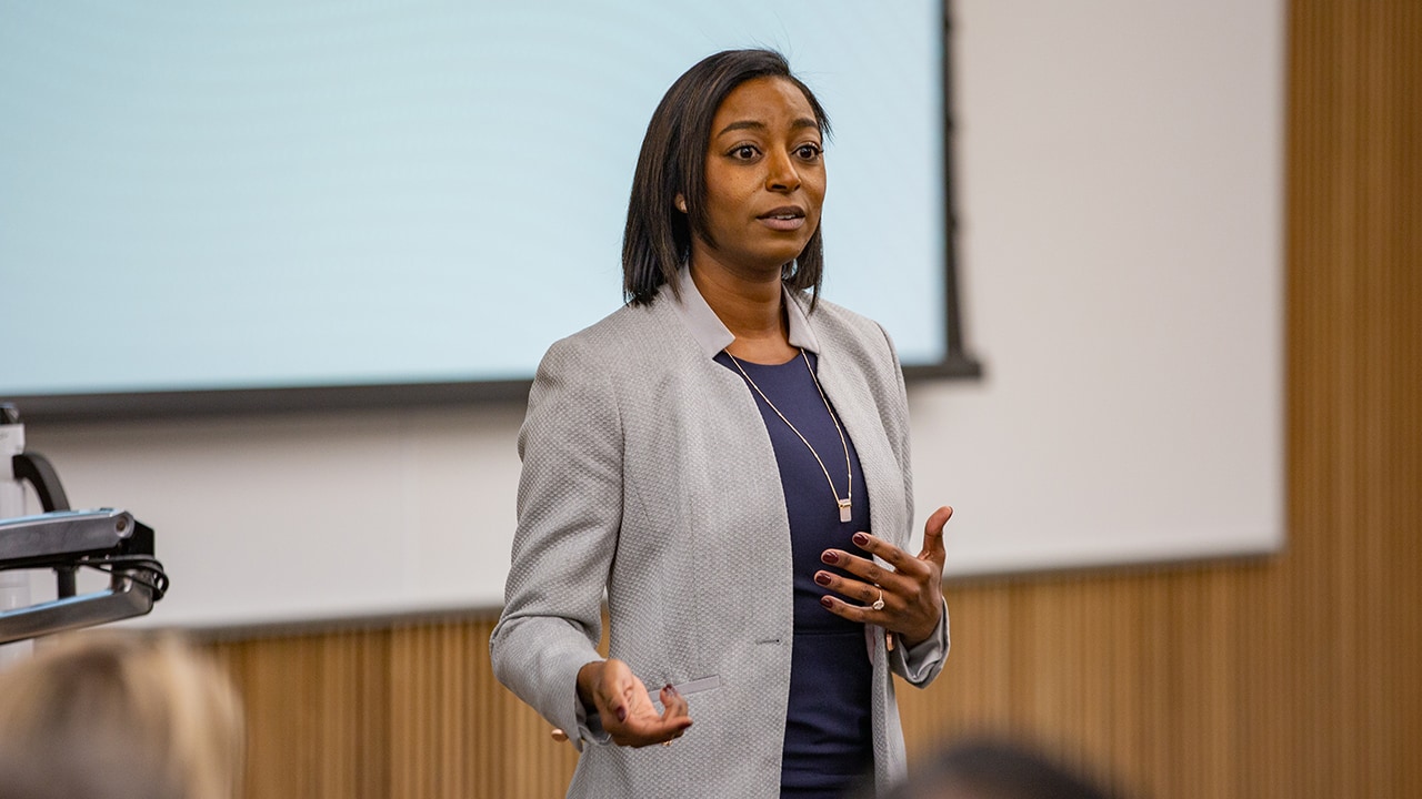 Richard Saouma, associate dean for MBA, EMBA and professional master’s program, speaking to a room of peers and colleagues at the 2019 MBA Roundtable Curricular Innovation Symposium.